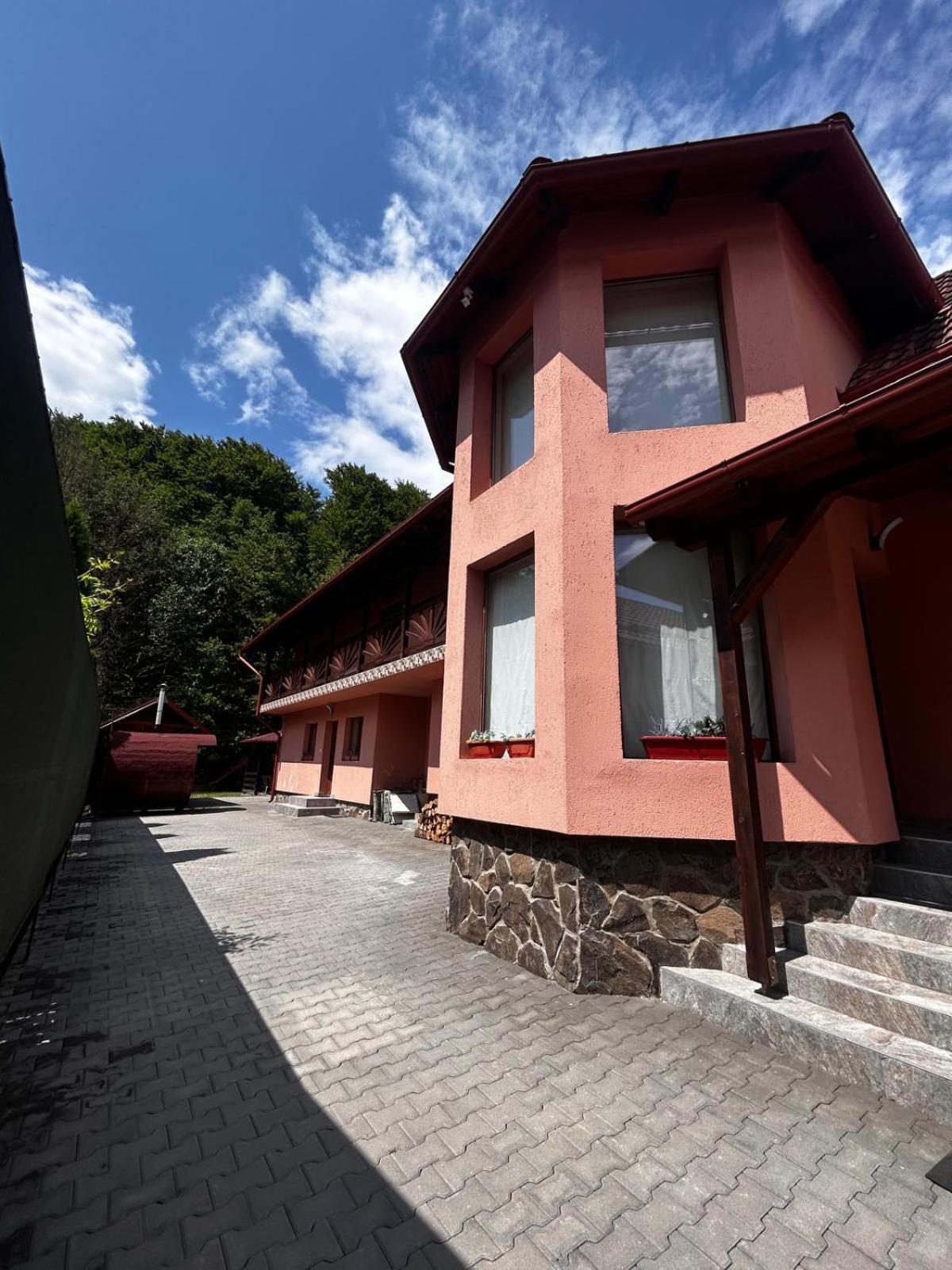 Casa Roland *